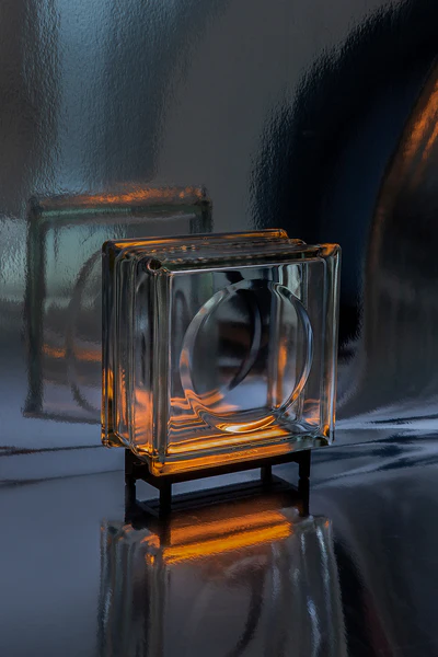 Kismas Orbital Lamp